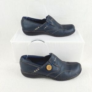 Clarks bendables blue leather flat loafers Size 7